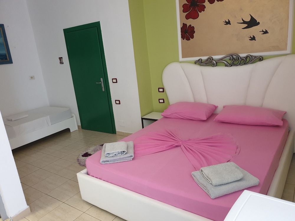 Basic Triple Room, Sea View
