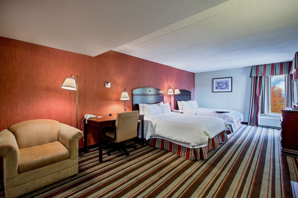 Room, 2 Queen Beds, Accessible, Non Smoking - Photo 2