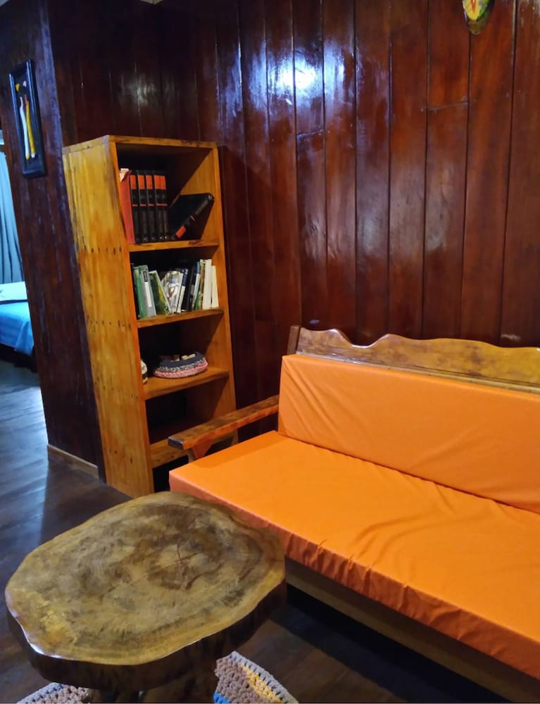 Standard Room, 1 Queen Bed, Accessible, Garden View photo 3