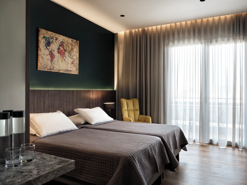 Superior Room, City View photo 1