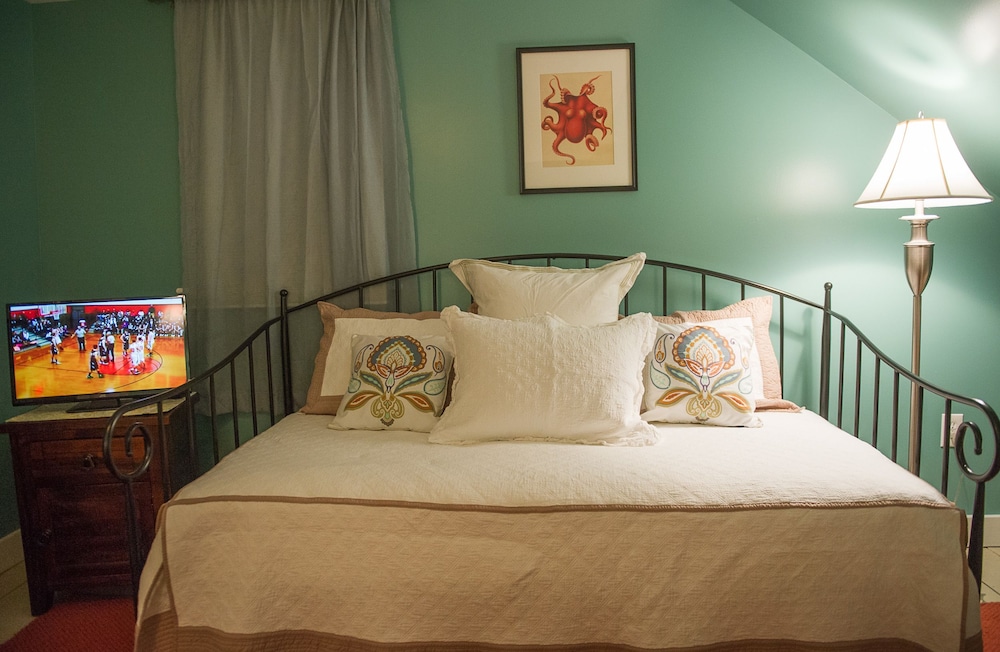 Room, 1 Queen Bed, Non Smoking photo 3