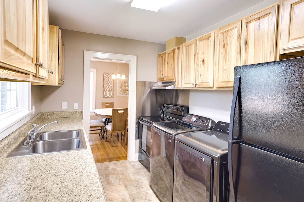 House (2 Bedrooms) photo 2