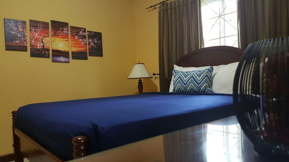 Family Apartment, 2 Bedrooms photo 2