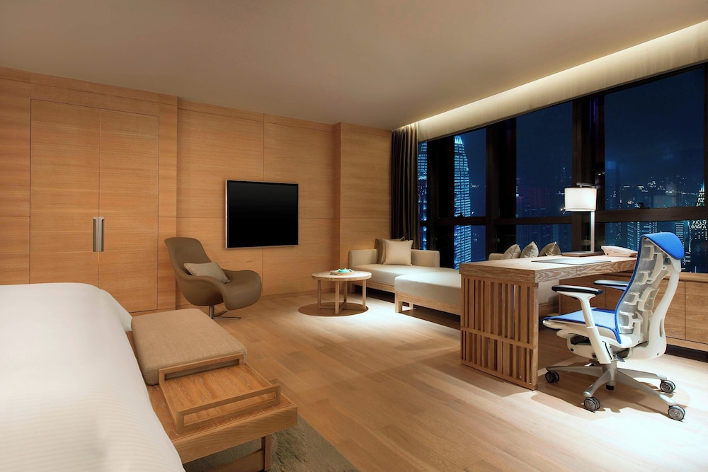 Executive Studio Suite, 1 King Bed
