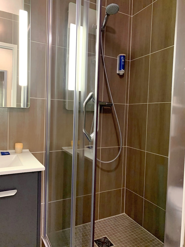 Superior Double Room - Photo 11