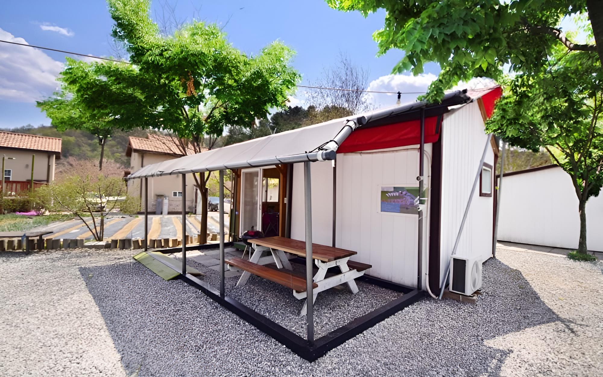 Room (House Glamping 1)