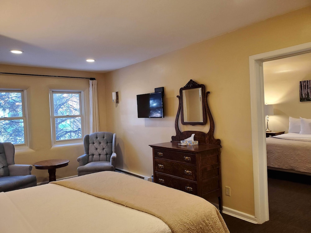 Suite 15 - 2 Bedroom Suite