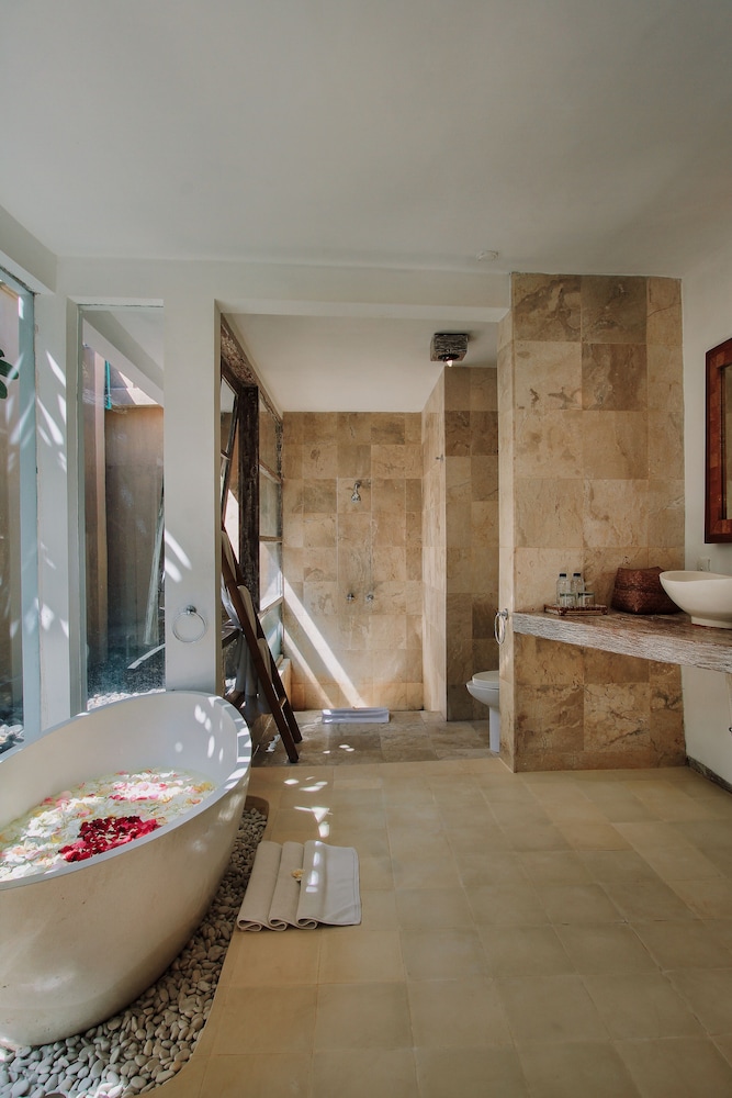 Visakha Villa - Photo 7