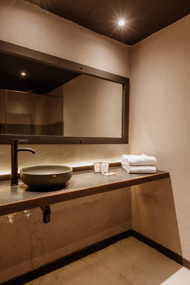 Executive Double Room - Photo 6
