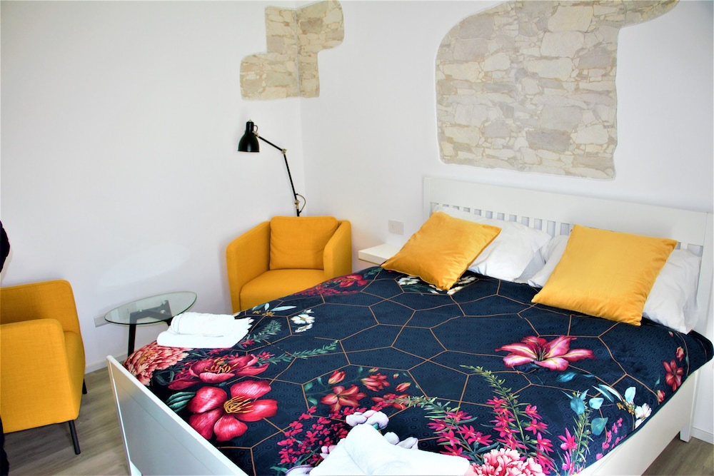 Exclusive Double Room, Balcony photo 2