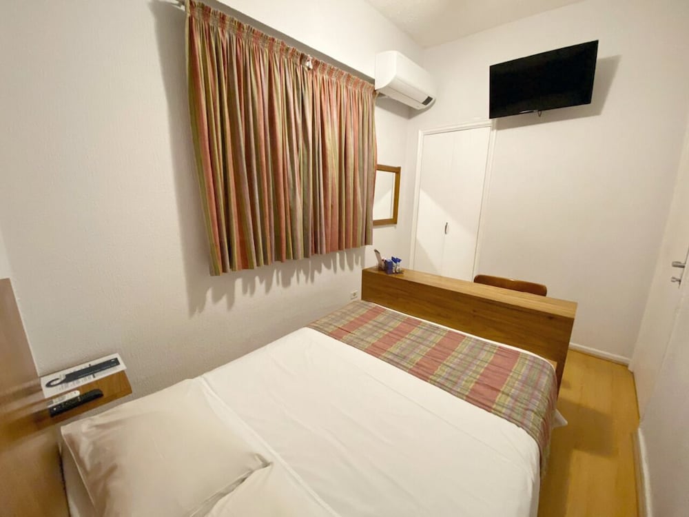 Economy Room - Photo 4