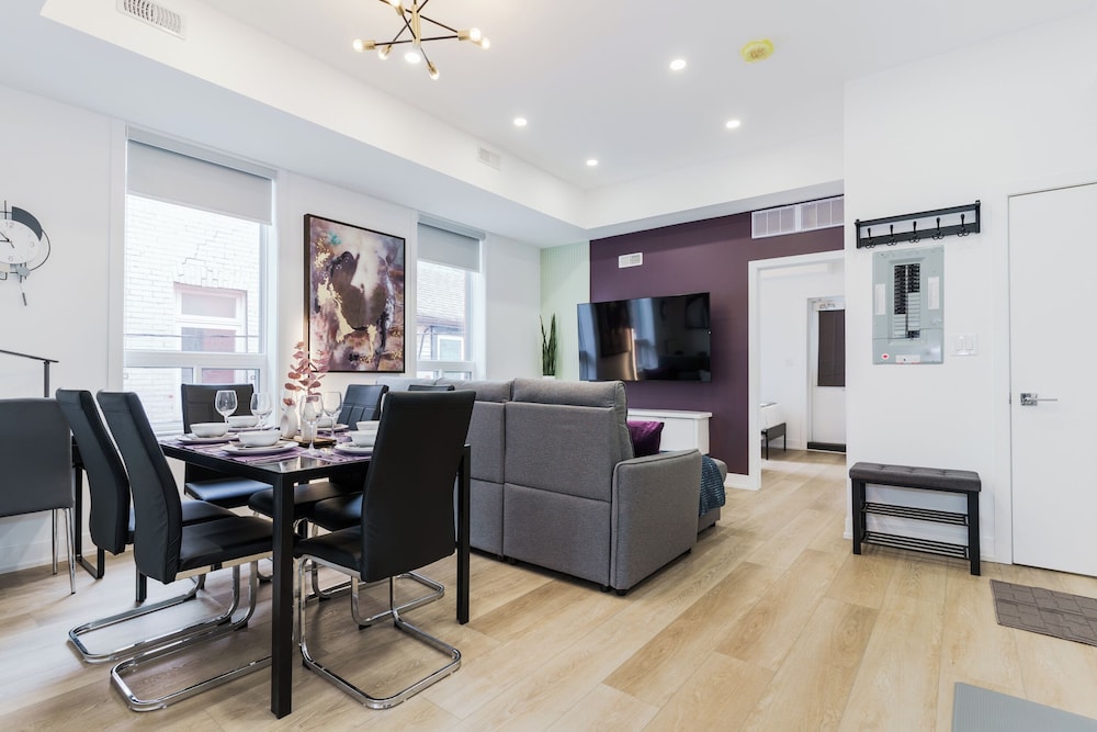 Suite, 3 Bedrooms, Patio, City View