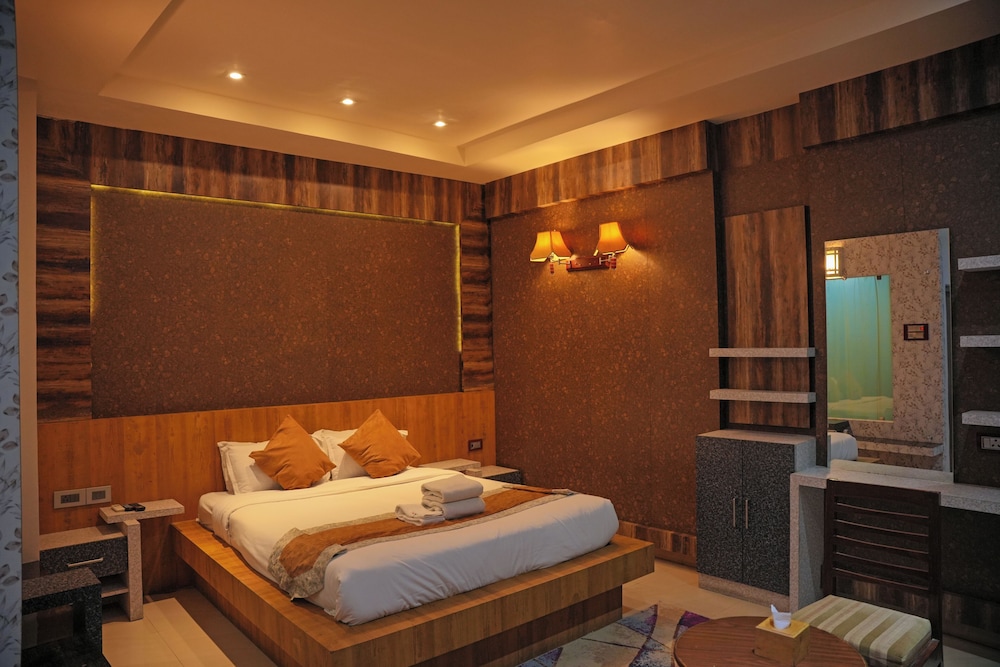 Junior Studio Suite