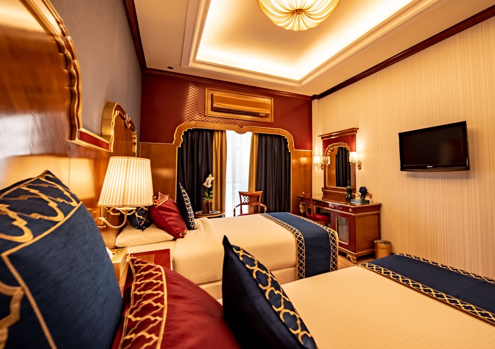 Premium Room, 2 Twin Beds, Balcony (Souk View) photo 3