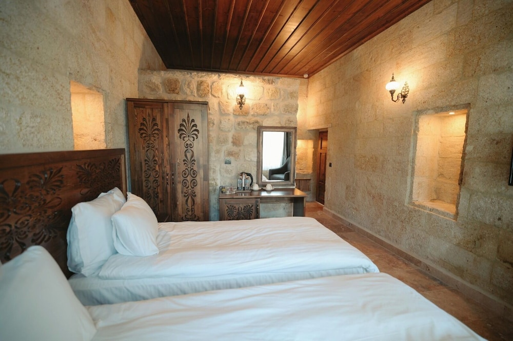 Standard Room - Photo 9