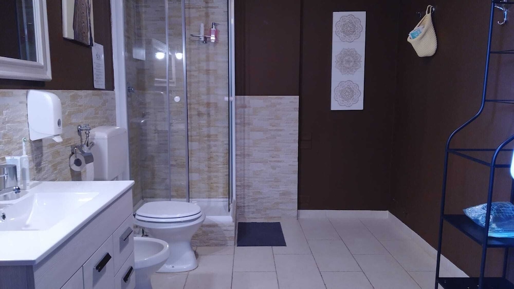 Triple Room, Ensuite (82) - Photo 3