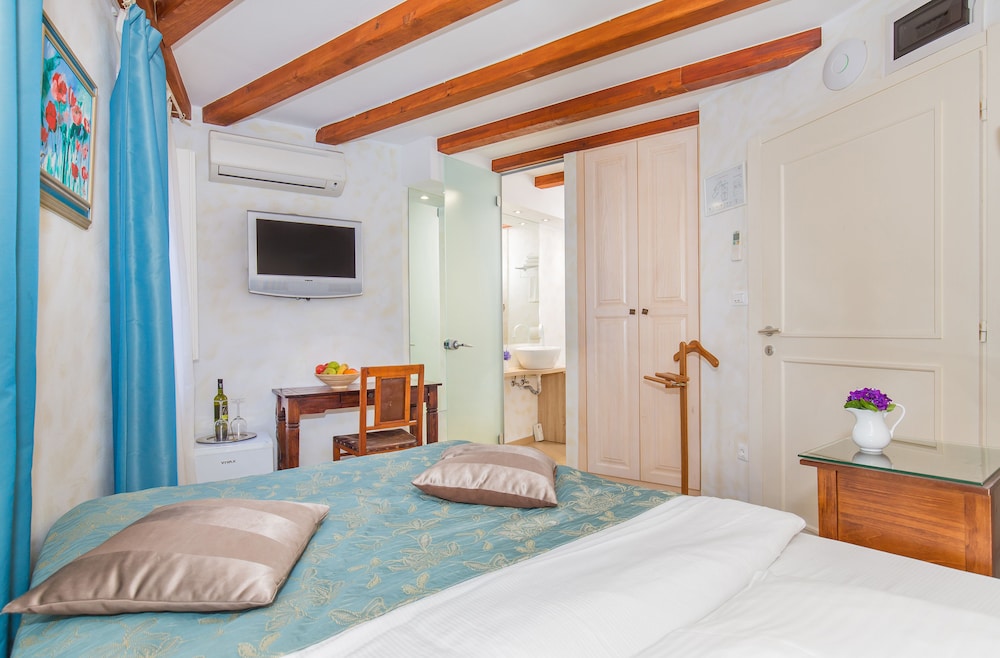 Single Room - Photo 4