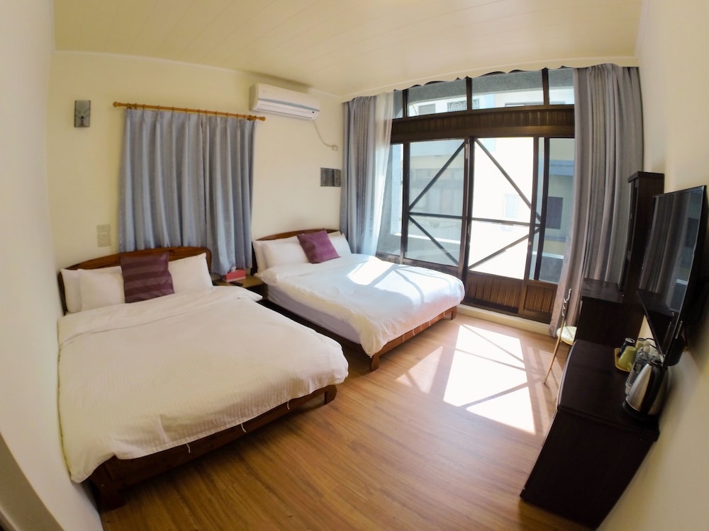 Comfort Quadruple Room, Balcony, Ocean View photo 1
