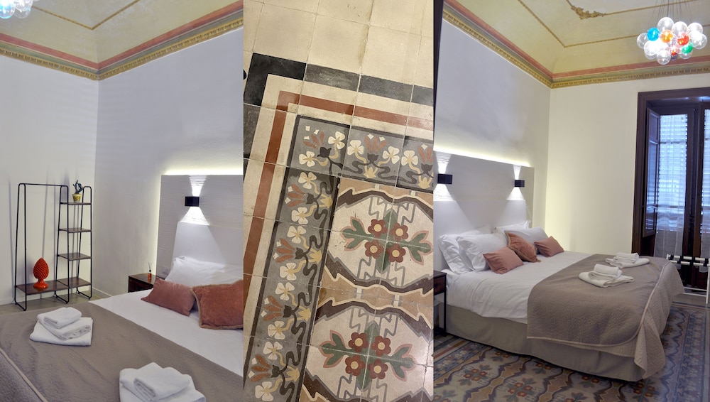 Deluxe Suite, City View