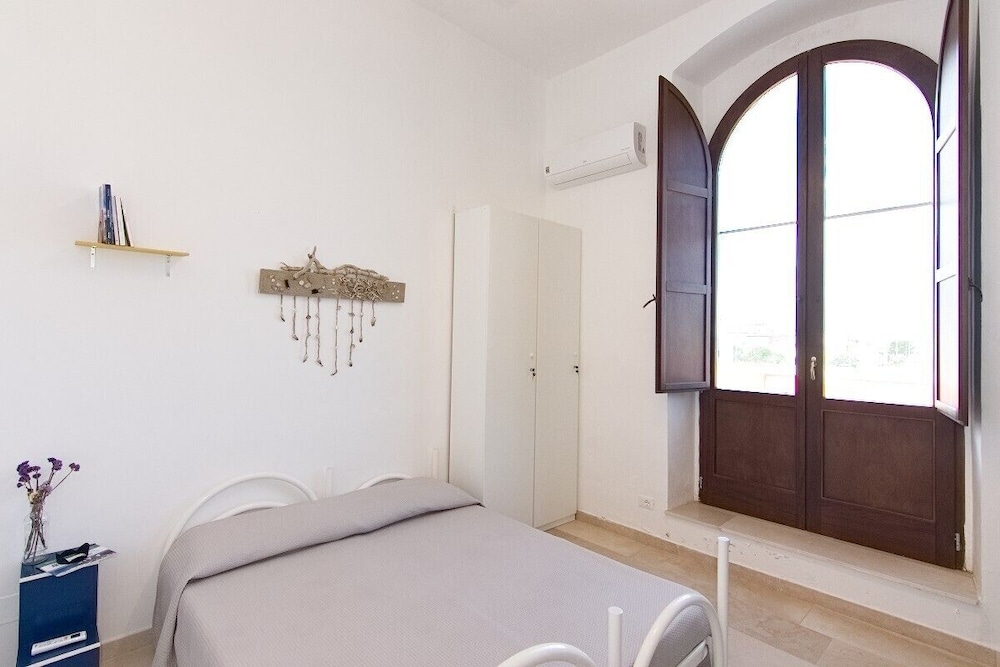 Basic Quadruple Room, Garden View (Mare)
