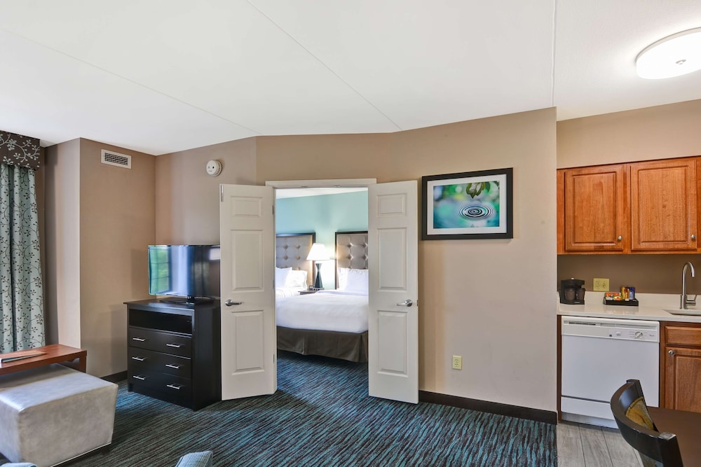 Suite, 1 Bedroom, Non Smoking - Photo 3