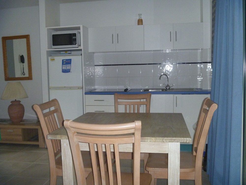 Deluxe Twin Apartment - Downstairs