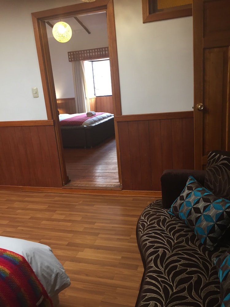 Family Room (Deluxe) photo 2