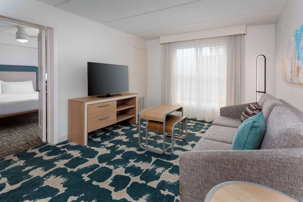 Available room