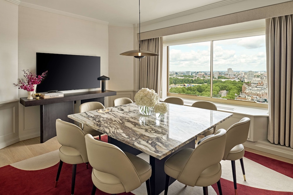 Royal Suite