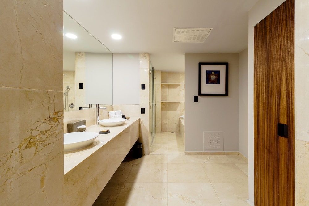 Master Suite - Photo 5