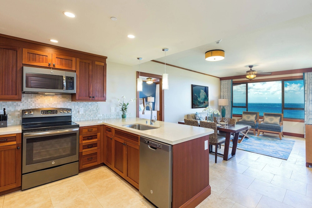 Villa, 2 Bedrooms, Kitchen (Coastline View) thumbnail 6