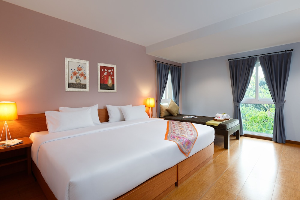 Executive Room, Garden View (Free One-Way Airport Transfer) photo 2