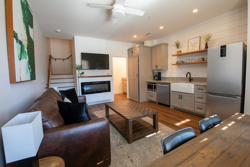 Townhome Suite photo 1