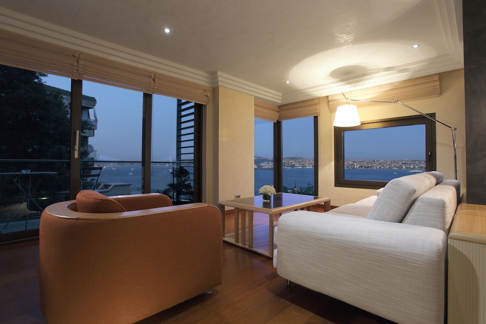Panoramic Apartment, 3 Bedrooms, Sea View photo 1