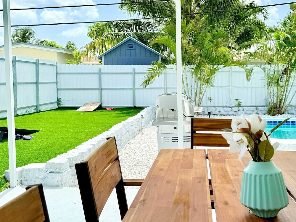 Palm House Near Beach Game Room Pool King Beds, Φωτογραφία 28