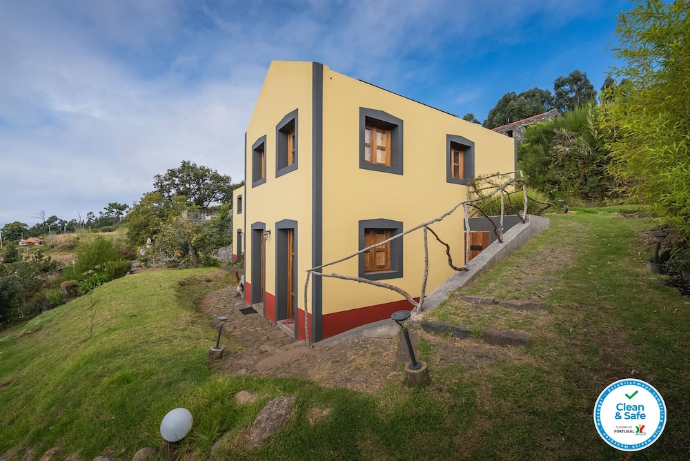 House, 2 Bedrooms, Ocean View photo 1