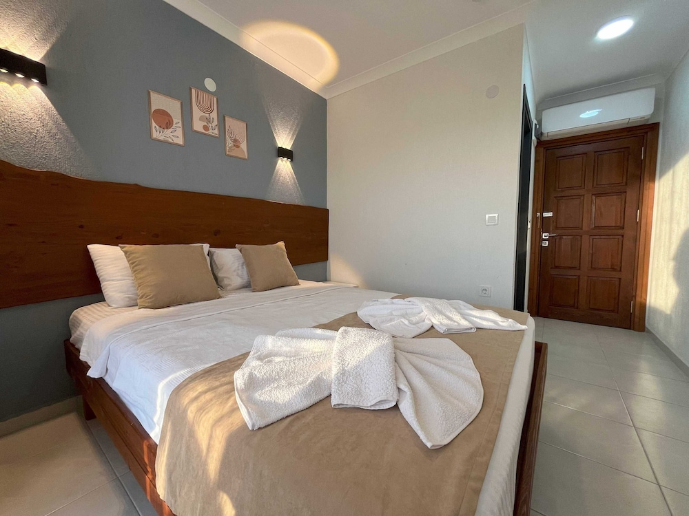 Deluxe Double Room, Balcony, Sea View photo 1