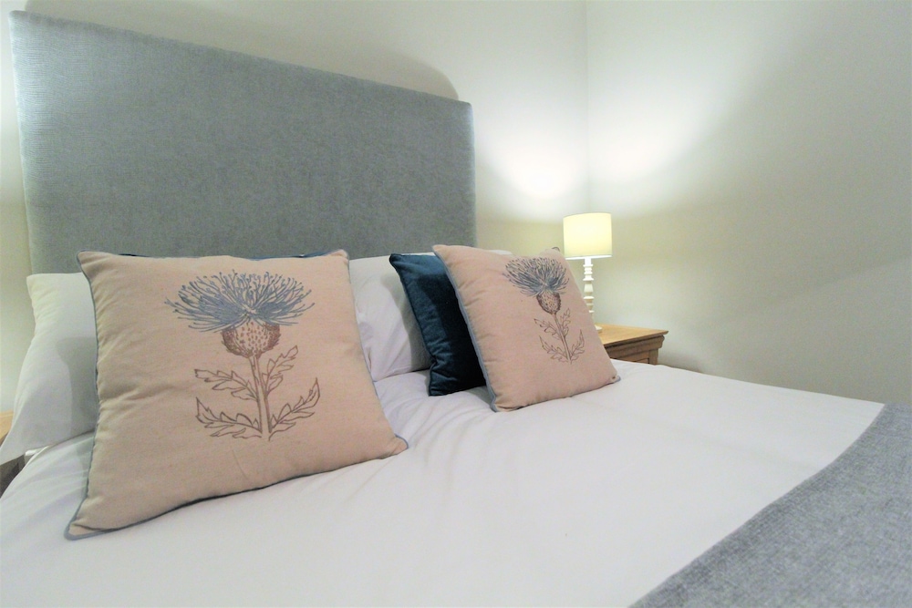 Traditional Cottage, 2 Double Beds, Non Smoking, Sea View photo 2