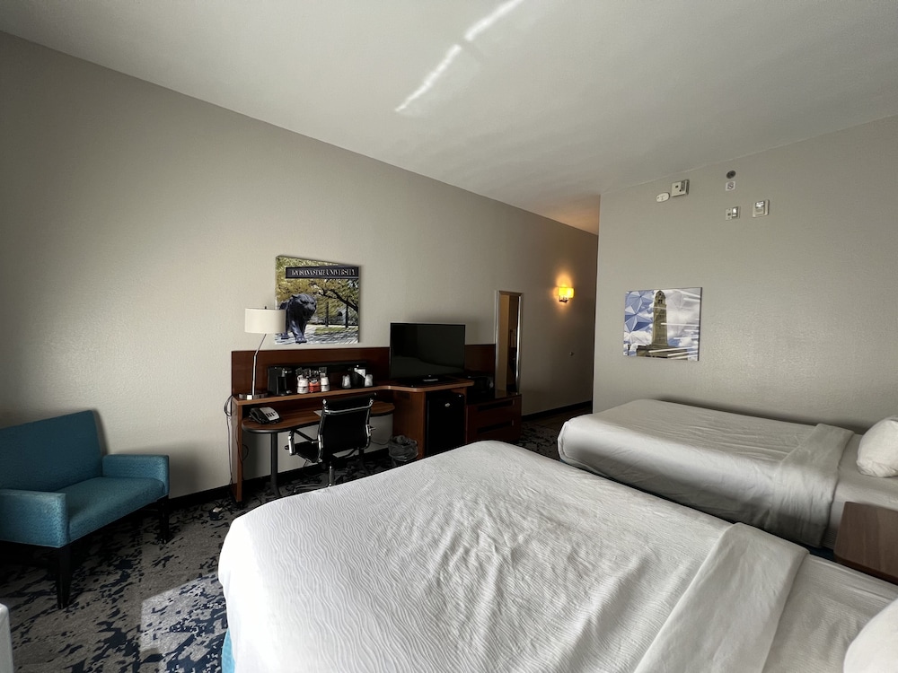 Room, 2 Queen Beds, Accessible, Non Smoking photo 3