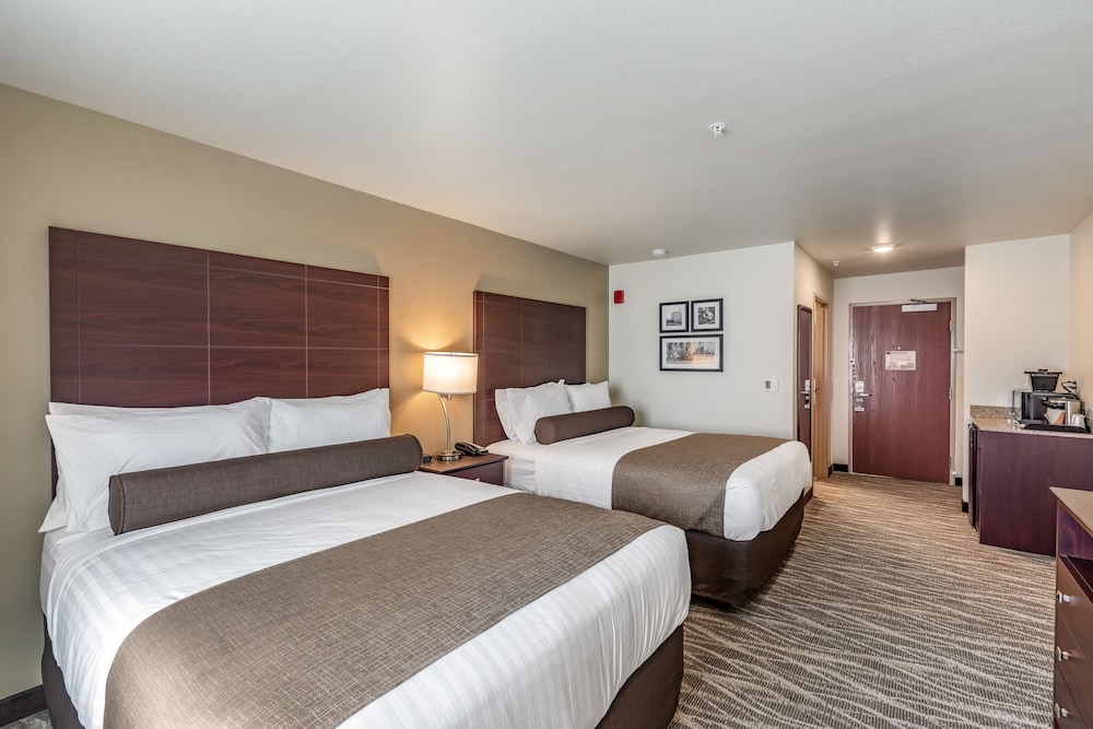 Room, 2 Queen Beds, Accessible, Non Smoking - Photo 2