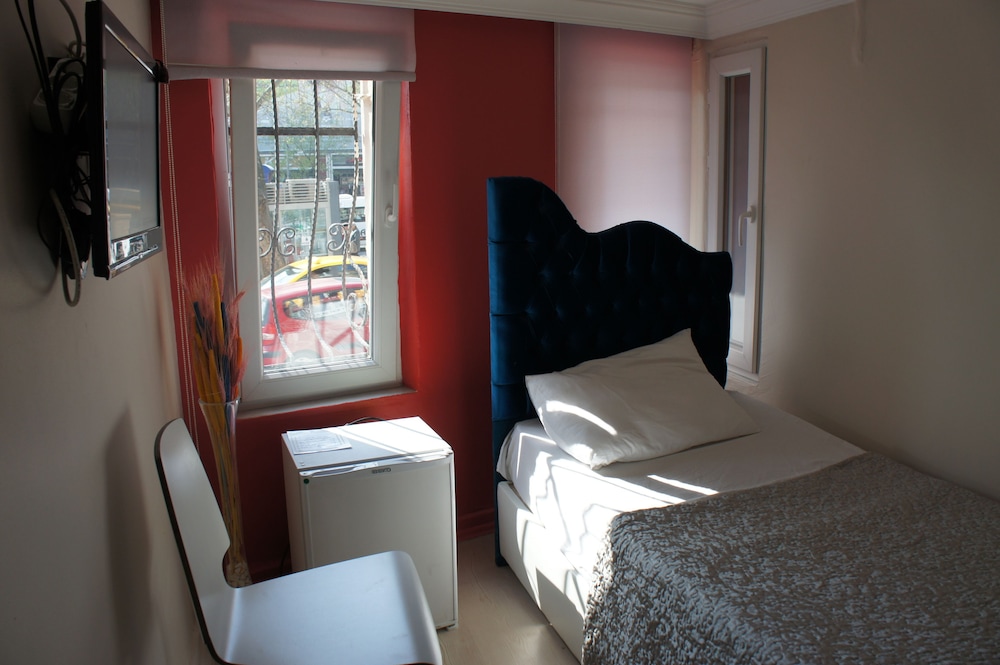 Single Room photo 1