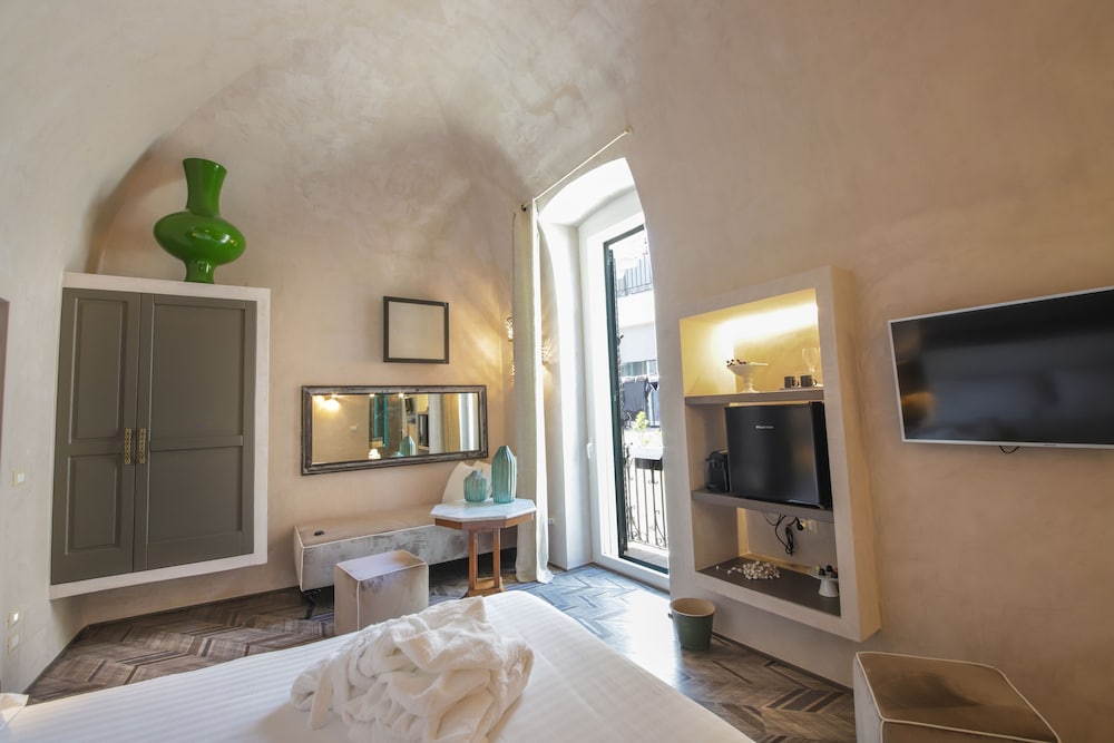 Luxury Suite, City View photo 3