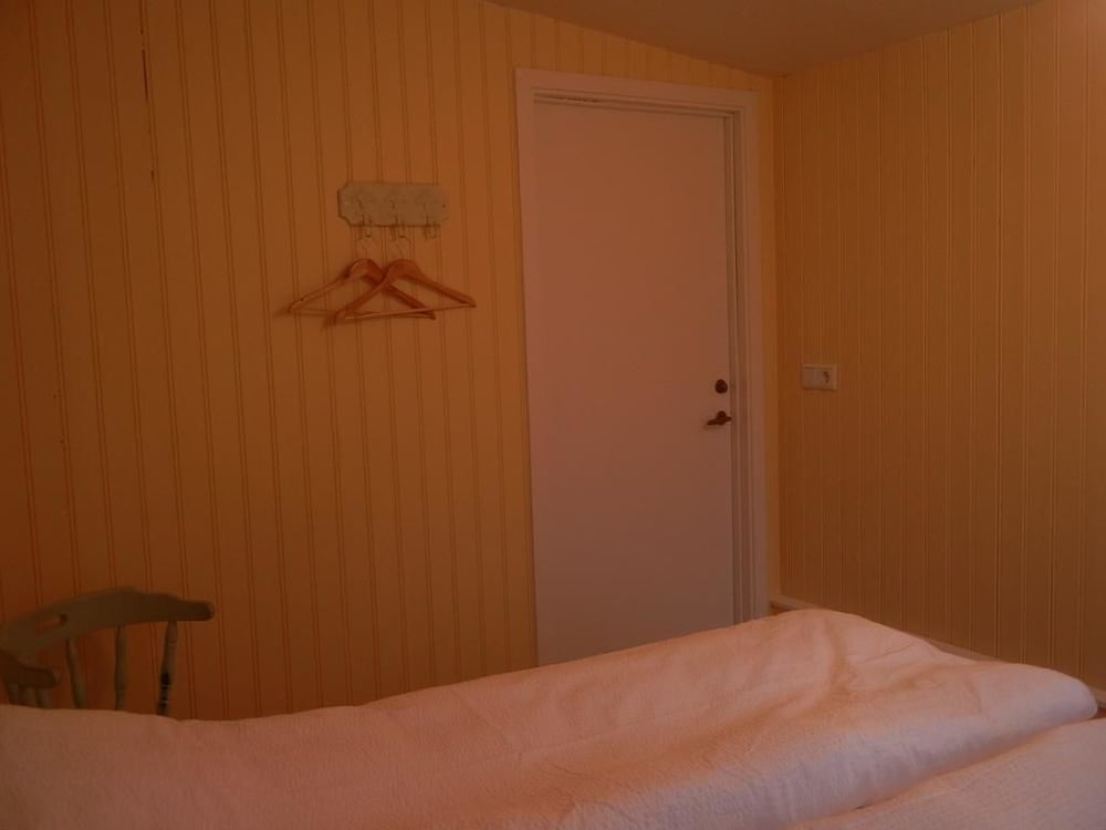 Double or Twin Room, Shared Bathroom (1) photo 3