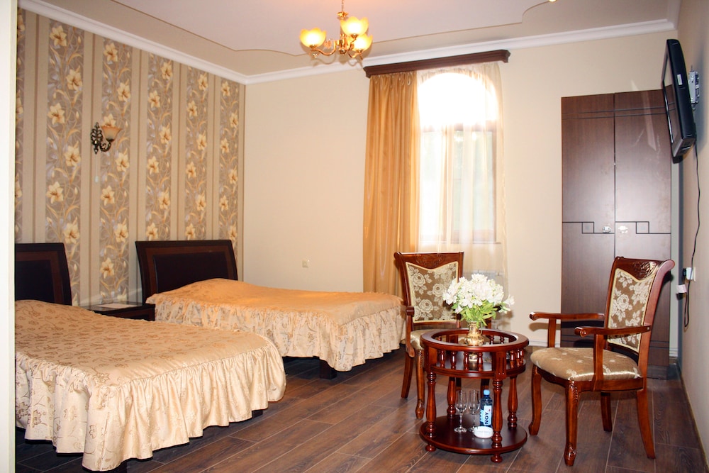 Standard Triple Room photo 3