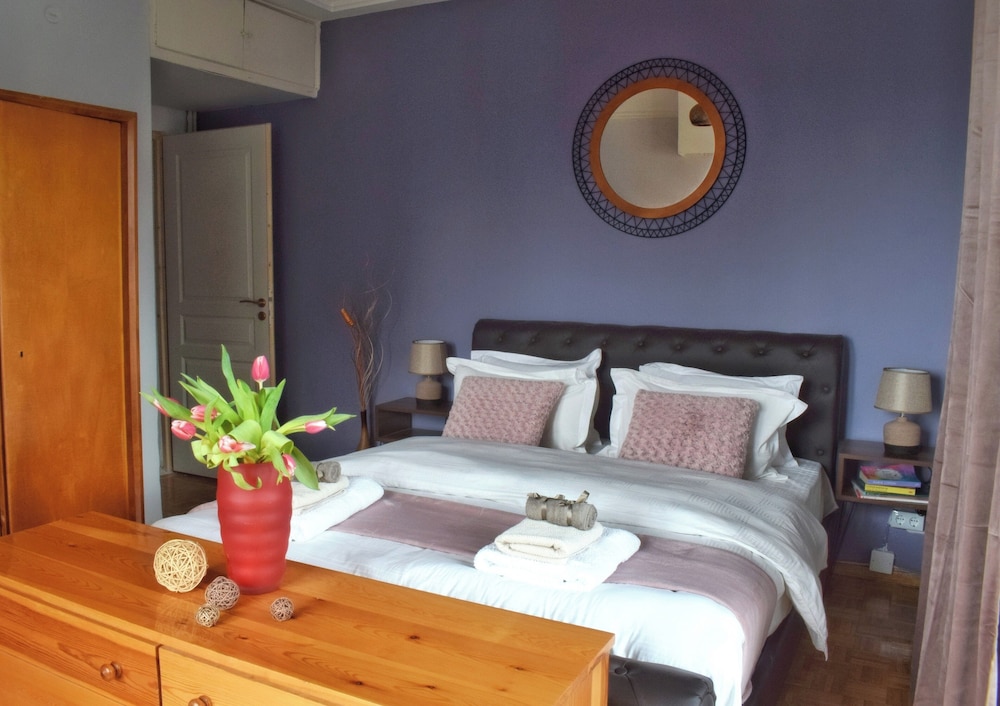 Apartment, 4 Bedrooms, Balcony, Garden View