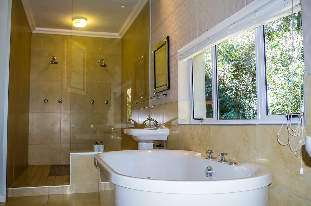 Honeymoon Room photo 2