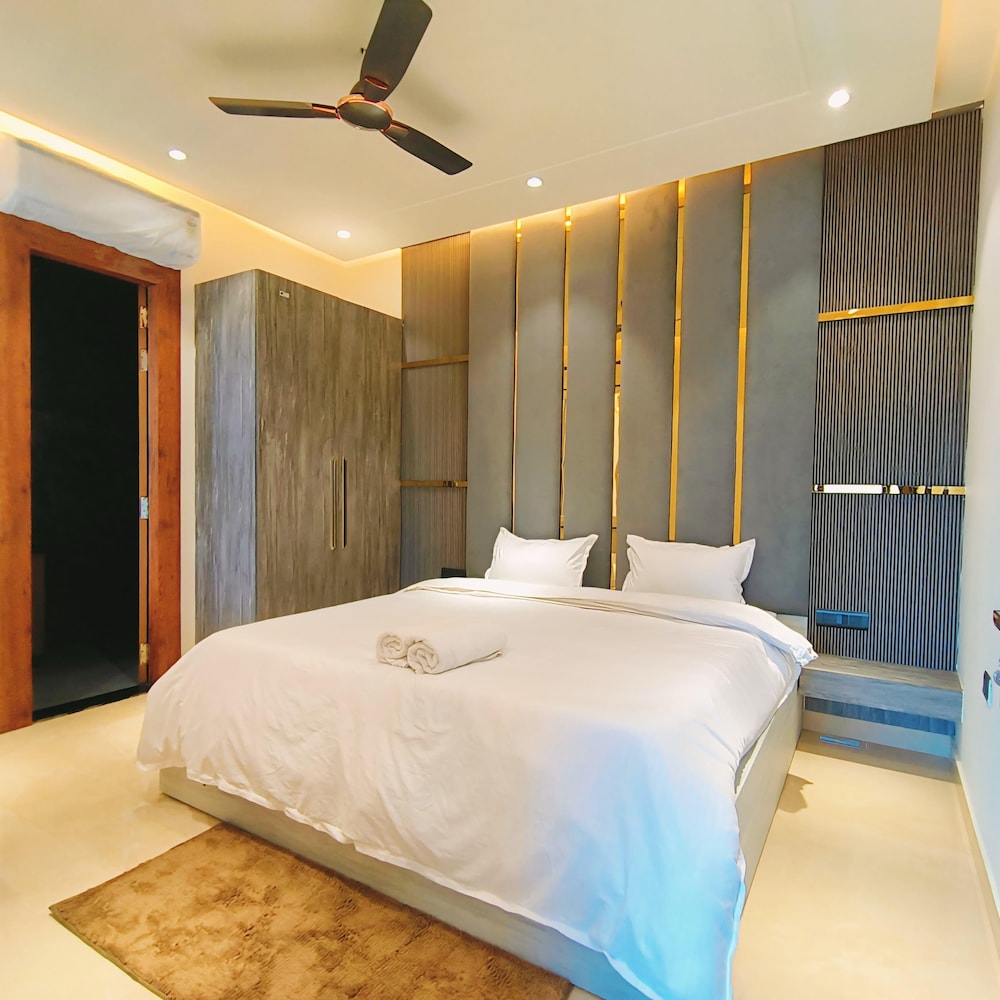 Elite Apartment, Balcony, River View