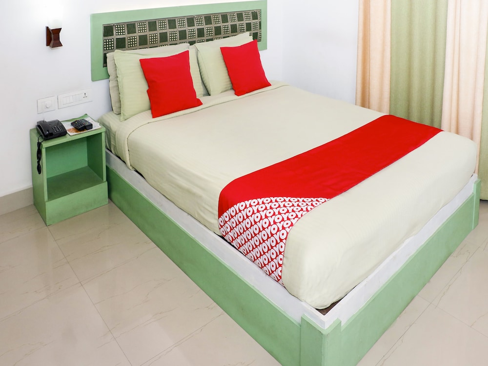 Suite, 1 King Bed photo 3