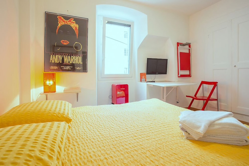 Double Room (Forum) photo 2