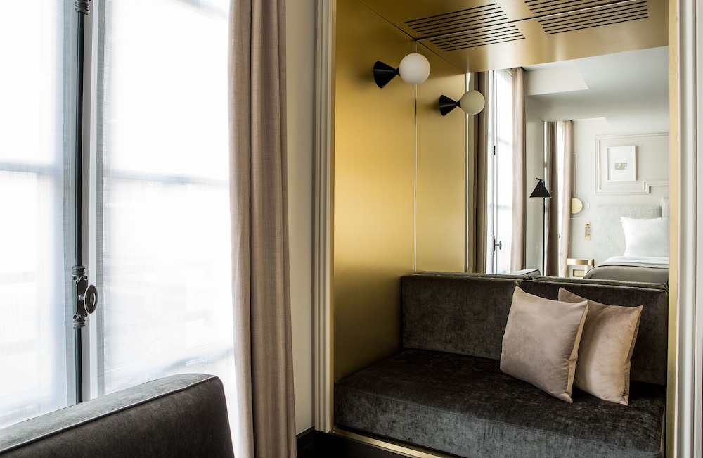 Deluxe Double Room photo 3